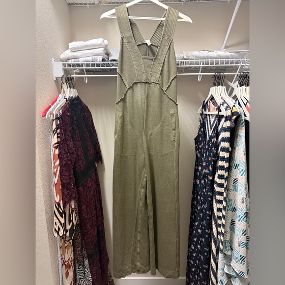 Anthropologie “Palmra Jumpauit” Green V-Neck Wide-Leg - Picture 3 of 4